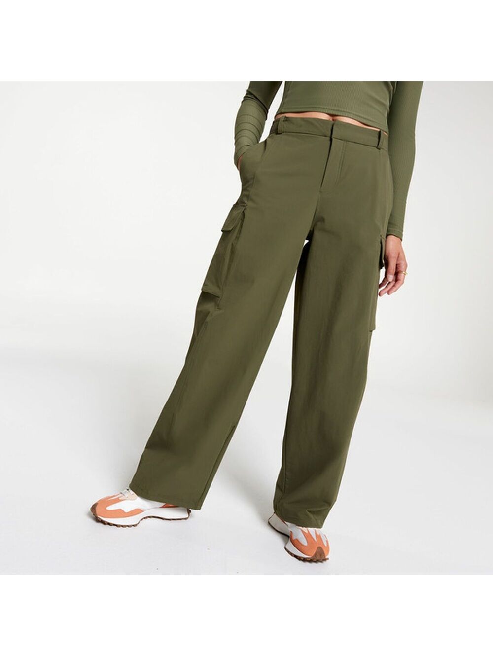 CALIA Olive Green Cargo Utility Pants Women's Size L Wide Leg Athletic Hiking